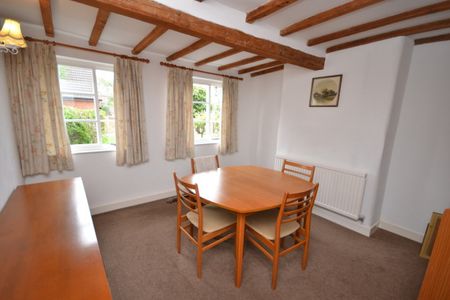 3 bed Semi-Detached House for Rent - Photo 2