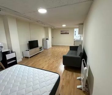 Calle de Basilio de Prado, Madrid, Community of Madrid 28035 - Photo 4