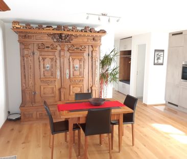 Attika 2.5 Zimmer möbliert befristet - Foto 3