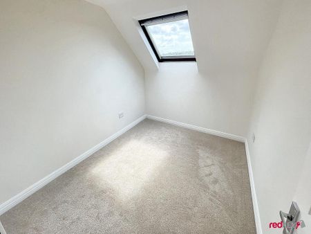 3 bedroom maisonette to rent - Photo 3