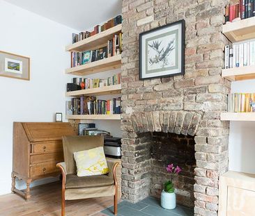 Woodville Road , E17 7ER - Photo 1