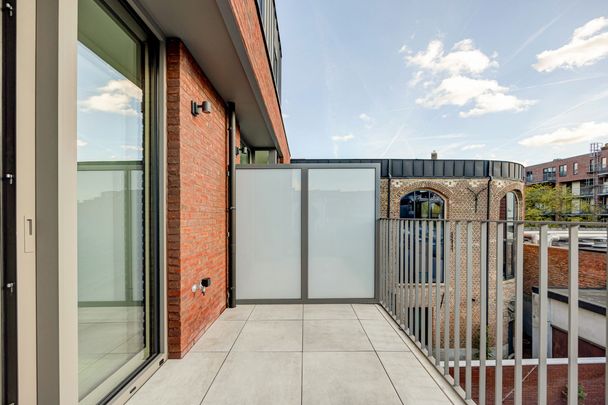 Modern en lichtrijk nieuwbouwappartement met 2 slaapkamers - Photo 1