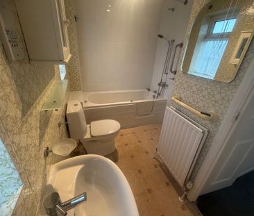 3 bedroom detached house to rent - Photo 4