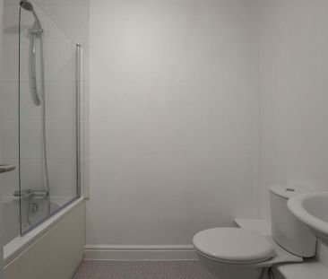 2 bedroom detached house to rent - Photo 5