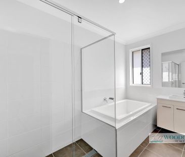 Brand-New 4 Bedroom Family Home - Photo 1