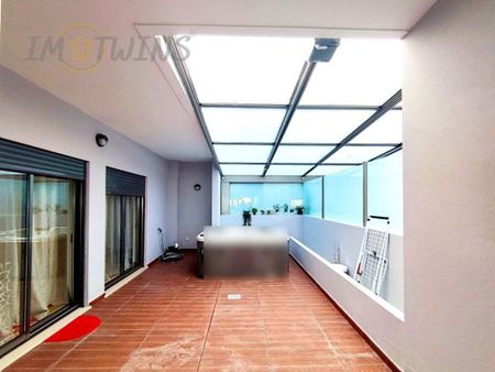 4 bedroom luxury Flat for rent in Zona Ribeirinha, Portimão, Distrito de Faro - Photo 2