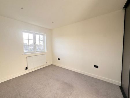 3 bedroom end of terrace house to rent - Photo 5