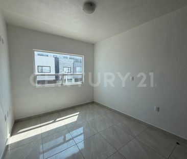 Renta de Casa en Milenio III - Photo 1