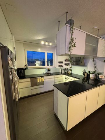 4 1/2-ROOM APARTMENT IN BRÜTTISELLEN (ZH), FURNISHED, TEMPORARY - Photo 4