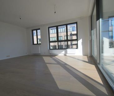 Appartement te huur - Photo 1