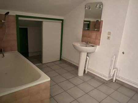 Location Appartement 2 pièces 52m² LABEGUDE 07200 - Photo 2