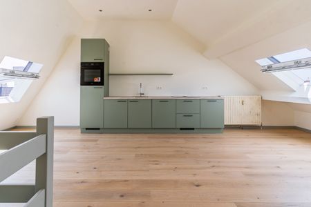 Gerenoveerd duplex appartement aan Gent Sint-Pieters - Photo 5