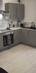 1 bedroom in a house share to rent - Photo 3