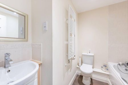 Studio to rent - Photo 4