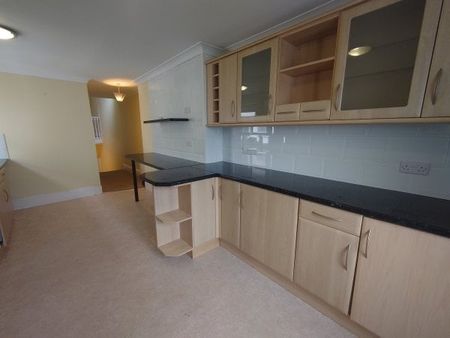 Pier Street, Plymouth, PL1 - Photo 3