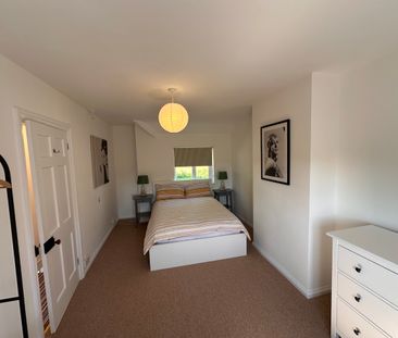4 bedroom house - Photo 5