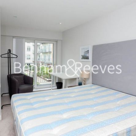 2 Bedroom flat to rent in Boulevard Drive, Colindale, NW9 - Photo 1