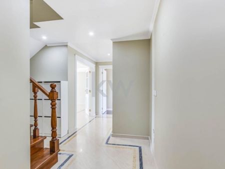 3 room luxury Apartment for rent in Cascais, Portugal - Photo 4