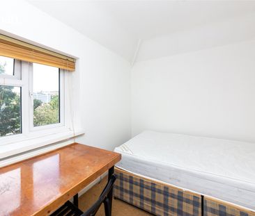 5 bedroom semi-detached house to rent - Photo 2