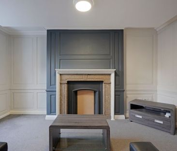 Paradise Square, Sheffield - Photo 1