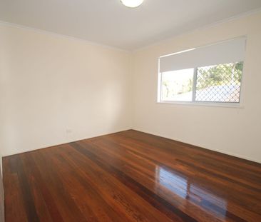 2/17 Sidney Street, Nundah, Qld 4012 - Photo 1