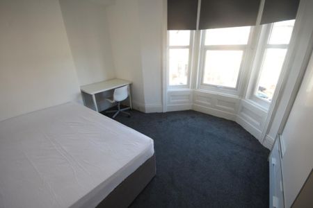 5 bedroom maisonette to rent - Photo 3