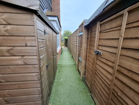 Farm End, Hemel Hempstead - Photo 3