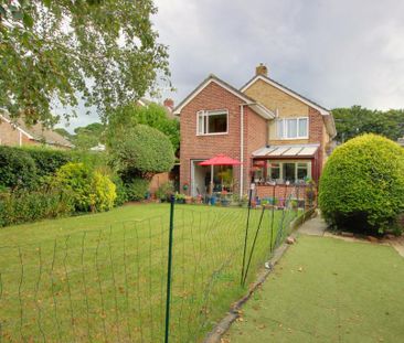 4 bedroom detached house to rent - Photo 3
