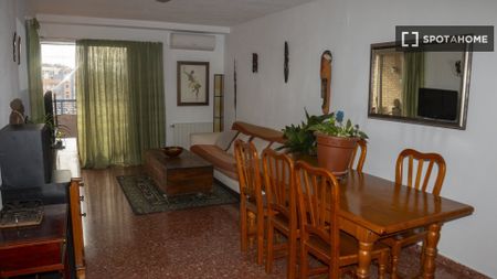 valencia, Valencian Community 46009 - Photo 3