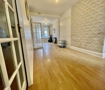 3 bedroom house to rent - Photo 3