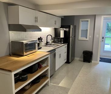 For Lease - 102 Kribs Street, Cambridge, Ontario - Photo 6