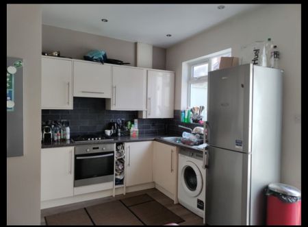 Room in a Shared House, Hayward Road, BS5 - Photo 5
