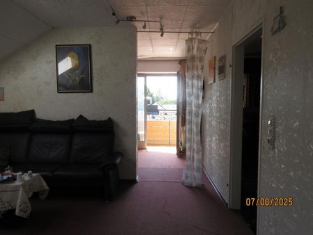 4040 Urfahr, Leonfeldnerstr.283: Einfache 4 Zimmerwohnung, 81m2 WNFL, ablösefreie Küche, Balkon, DG, 2.Stock - Foto 2