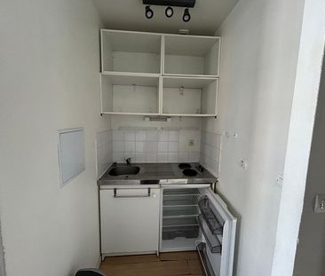 Location Appartement 2 pièces 34m² LILLE 59000 - Photo 5