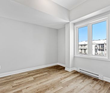 For Lease - 979 North Russell Road Unit# 302, Russell, Ontario - Photo 1