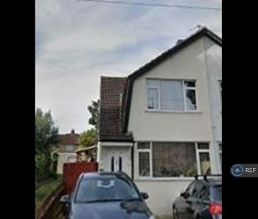 2 bedroom semi-detached house to rent - Photo 6