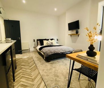 1 bedroom house to rent - Photo 2