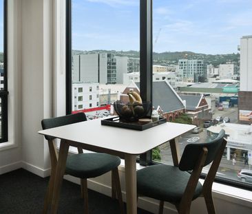 604b/2 Elizabeth Street, Mount Victoria - Photo 2