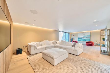 4 bedroom detached house to rent - Photo 2