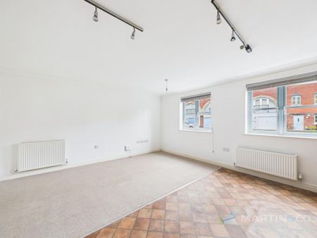 2 bedroom flat to rent - Photo 3