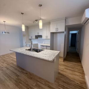 Logement De 2 Chambres à Louer - Photo 2