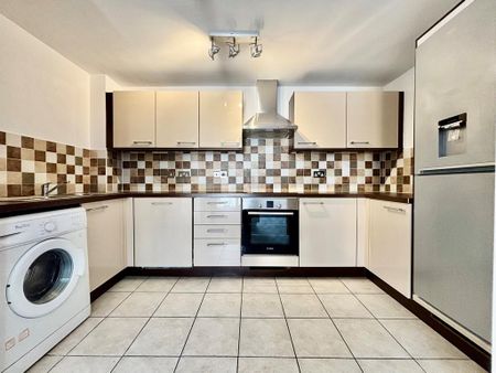 2 bedroom apartment to rent - Photo 4