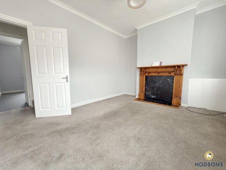 2 bedroom end of terrace house to rent - Photo 2