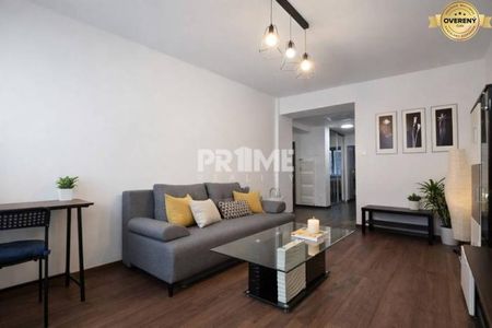 Nový 2i byt, po rekonštrukcii ešte neobývaný, klíma, loggia, Krížna,SM - Fotografia 3