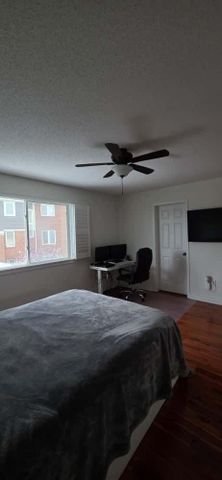 For Lease - 4088 Donnic Drive, Burlington, Ontario - Photo 2