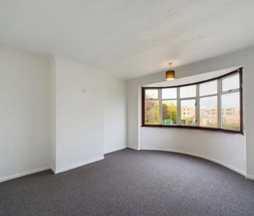 2 bedroom semi-detached house to rent - Photo 2