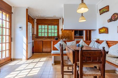 Barcelona, Catalonia 08392 - Photo 3