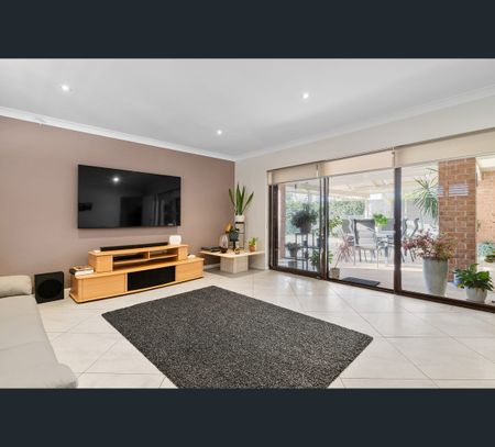 55 Langer Avenue, Caringbah South, NSW 2229 - Photo 3