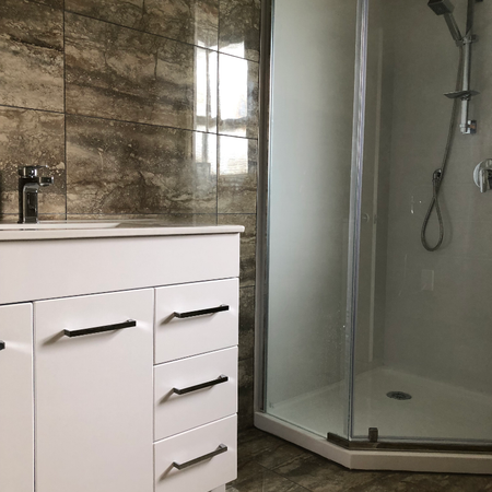 Three Bedroom Home - Photo 3