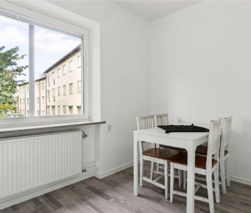Södertälje - 1rok - tillsv - 9.660kr/mån - Photo 2